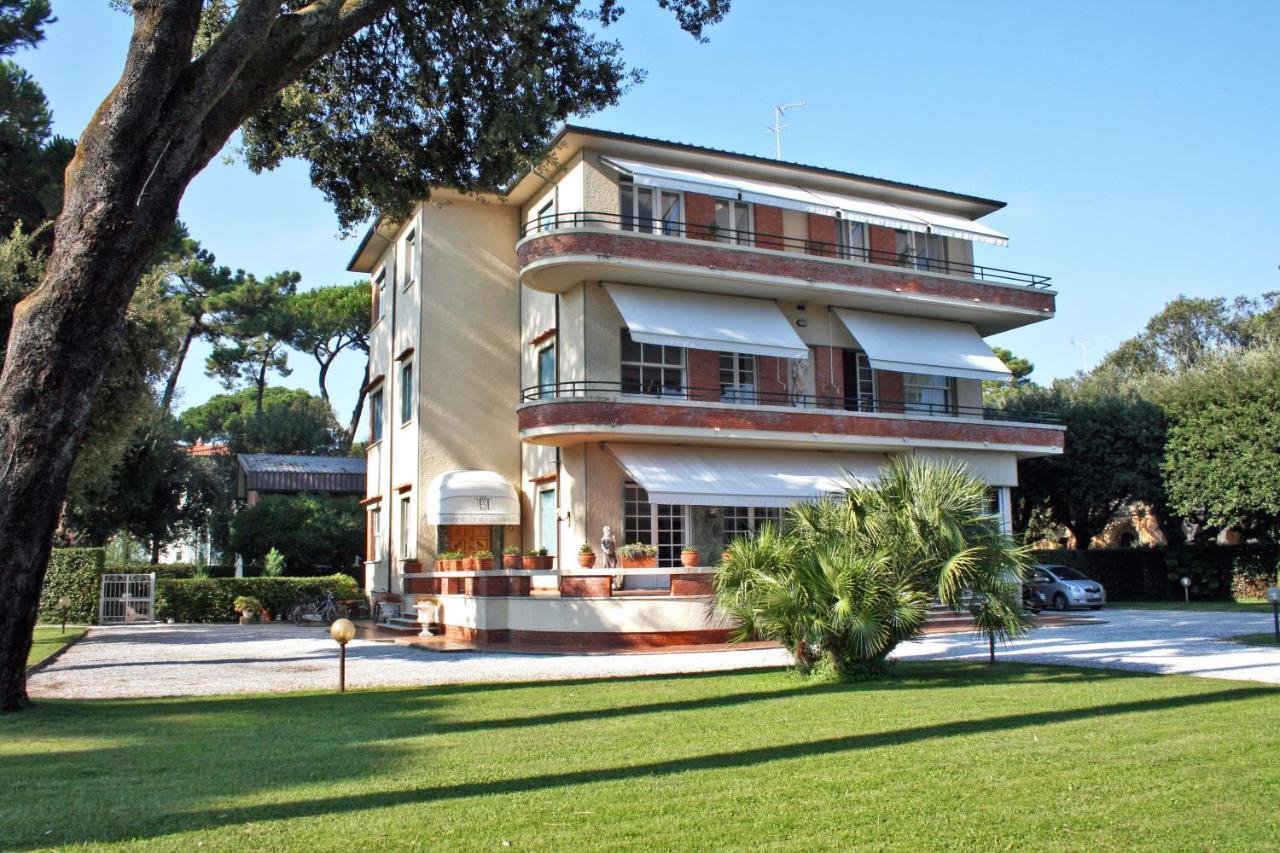 Hotel Villa Edera Marina di Pietrasanta Extérieur photo